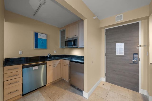2670 E Sunrise Boulevard 1201, Fort Lauderdale, FL 33304