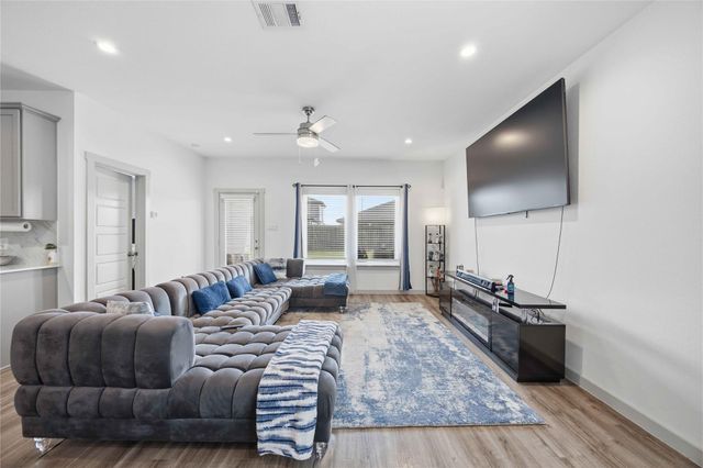 7835 Sleek Flock Lane, Rosharon, TX 77583