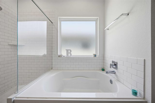 7835 Sleek Flock Lane, Rosharon, TX 77583