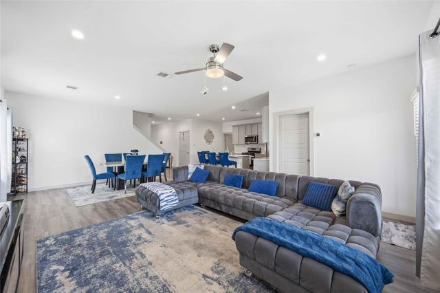 7835 Sleek Flock Lane, Rosharon, TX 77583