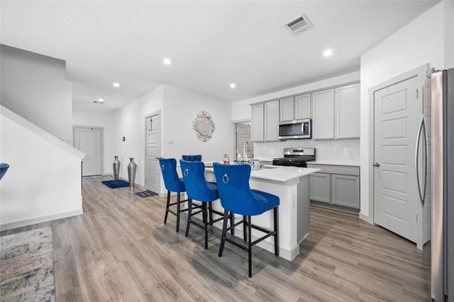 7835 Sleek Flock Lane, Rosharon, TX 77583