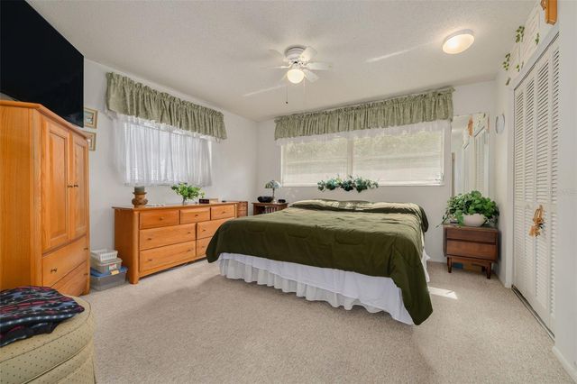 1401 CARA DRIVE 1401, Largo, FL 33771