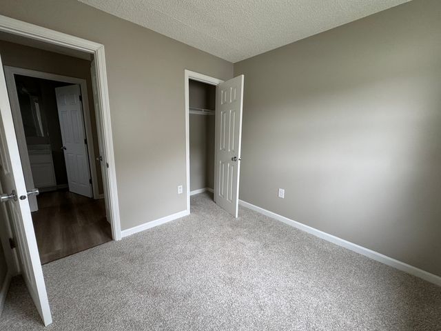205 Linden Avenue, Romeoville, IL 60446