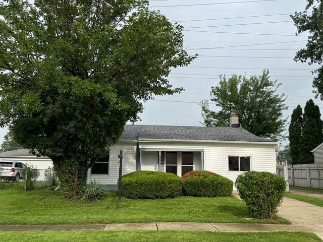 205 Linden Avenue, Romeoville, IL 60446
