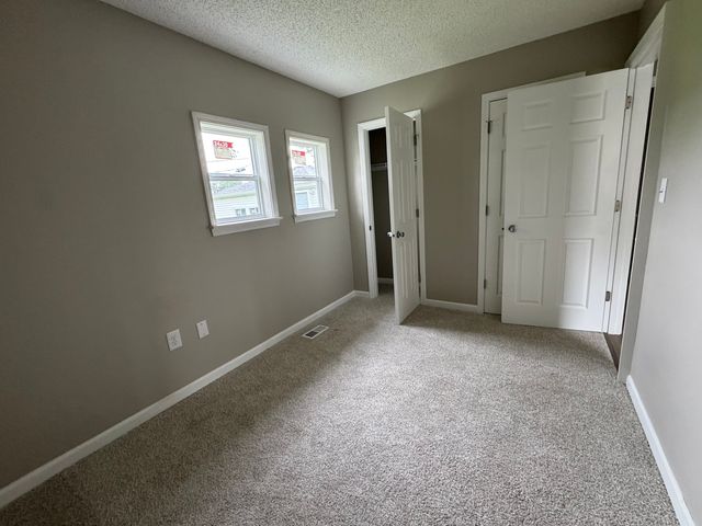 205 Linden Avenue, Romeoville, IL 60446