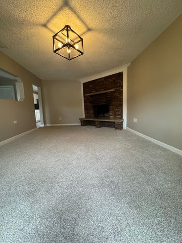 205 Linden Avenue, Romeoville, IL 60446
