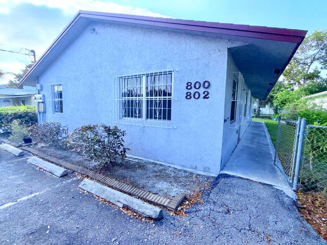 800 NE 14th Street, Fort Lauderdale, FL 33304