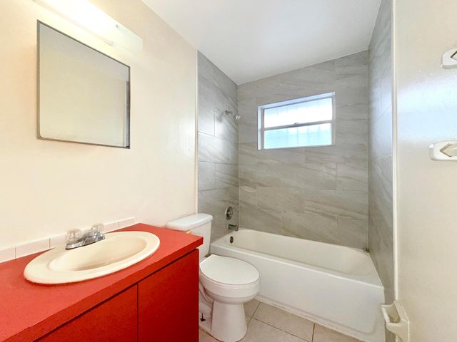 800 NE 14th Street, Fort Lauderdale, FL 33304