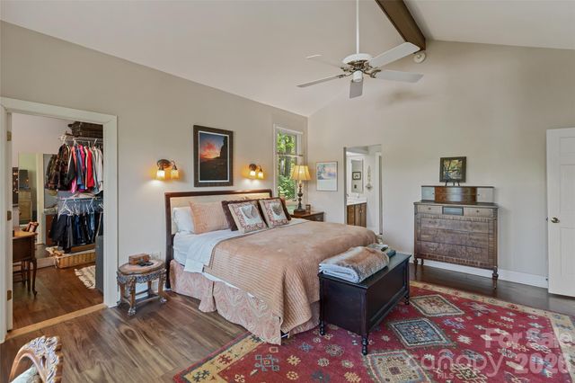 21 Laurel Wood Court, Sapphire, NC 28774