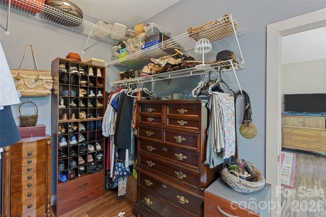 21 Laurel Wood Court, Sapphire, NC 28774