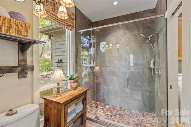 21 Laurel Wood Court, Sapphire, NC 28774