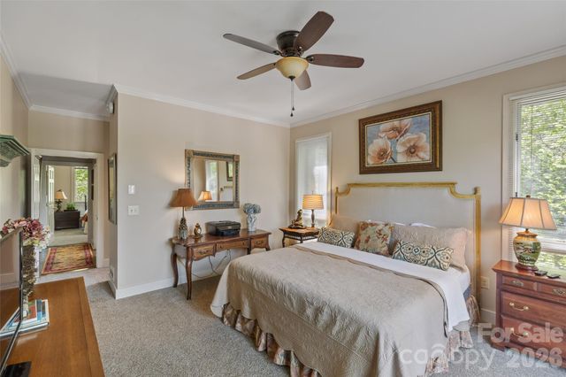 21 Laurel Wood Court, Sapphire, NC 28774