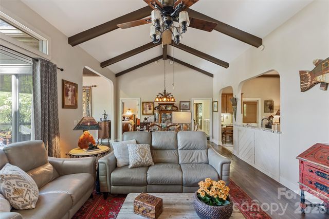 21 Laurel Wood Court, Sapphire, NC 28774