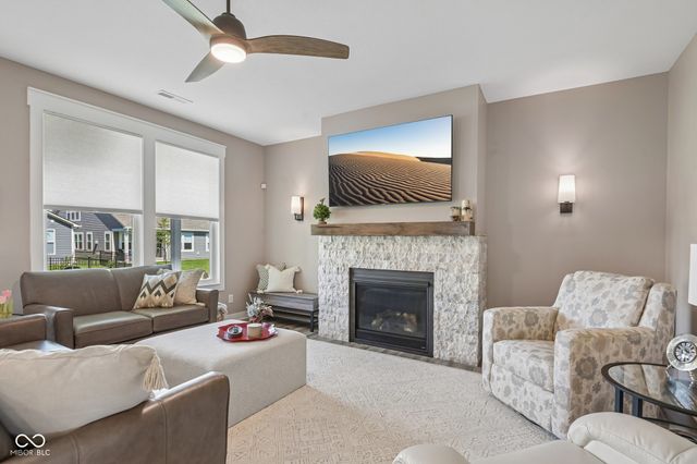 7378 Firestone Road, Whitestown, IN 46075