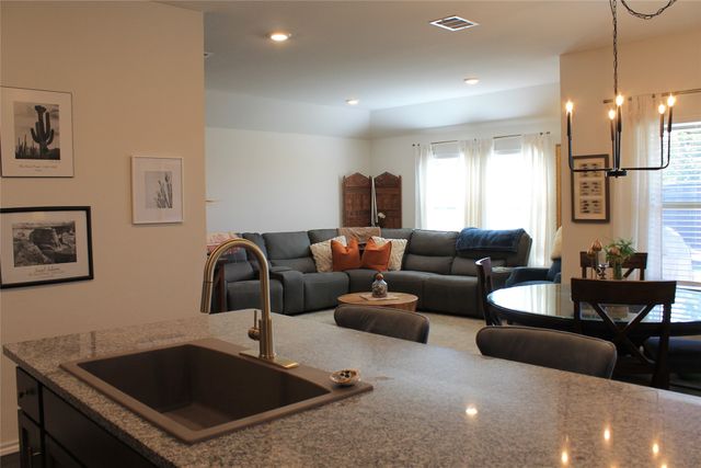 1300 Community Way, Royse City, TX 75189