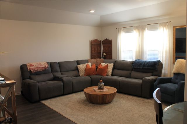 1300 Community Way, Royse City, TX 75189