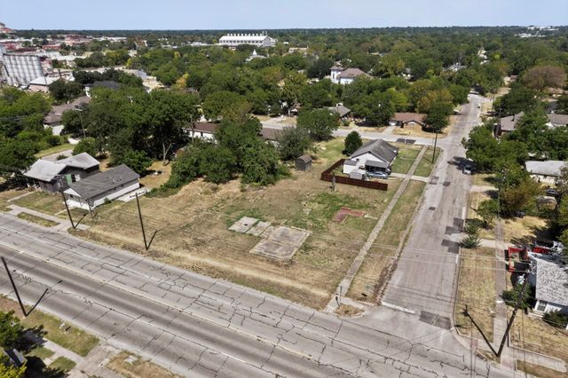 814 & 816 Martin Luther King Boulevard, Corsicana, TX 75110