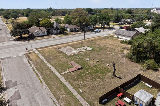 814 & 816 Martin Luther King Boulevard, Corsicana, TX 75110