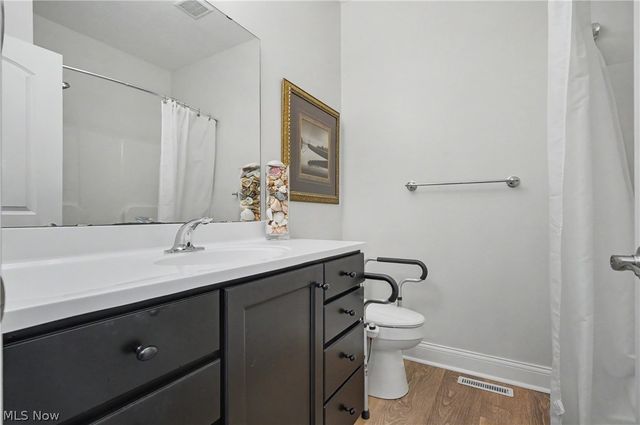120 Boulder Boulevard, Peninsula, OH 44264