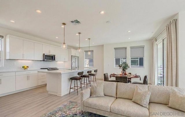 3051 Marquee Way, San Diego, CA 92108