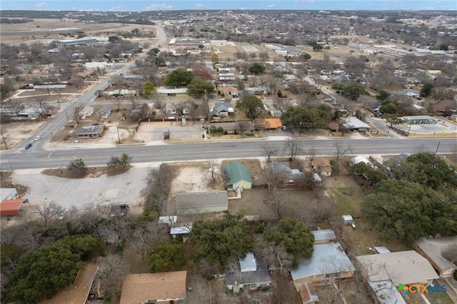 808 N Water Street, Burnet, TX 78611