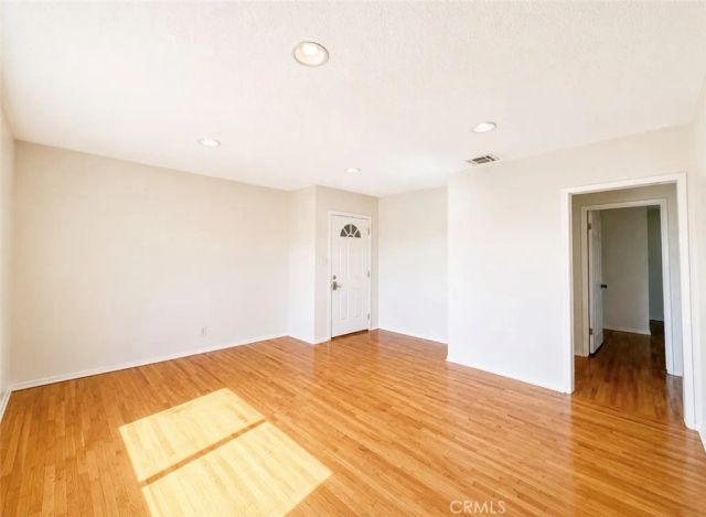 1372 W 36th Street 4, Los Angeles, CA 90007