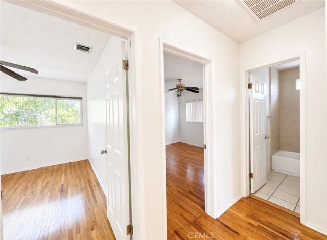 1372 W 36th Street 4, Los Angeles, CA 90007