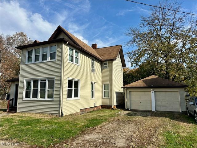 504 5th Street SW, Massillon, OH 44647