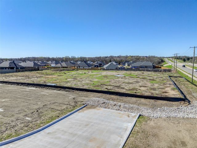 931 N Heritage Parkway, Sherman, TX 75092