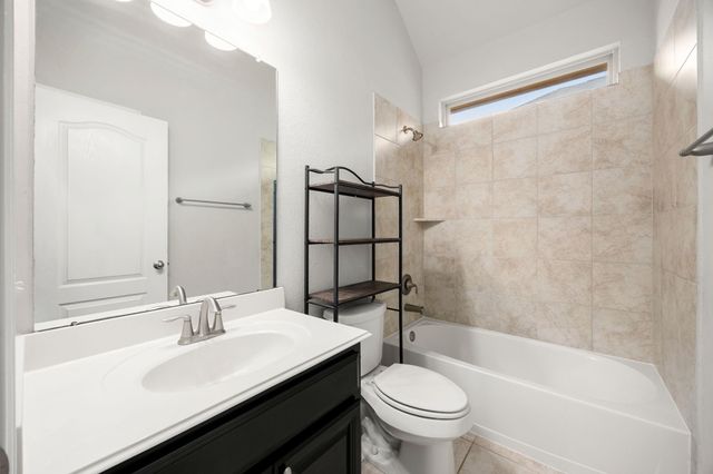 3835 Goldleaf Trail Drive, Katy, TX 77449