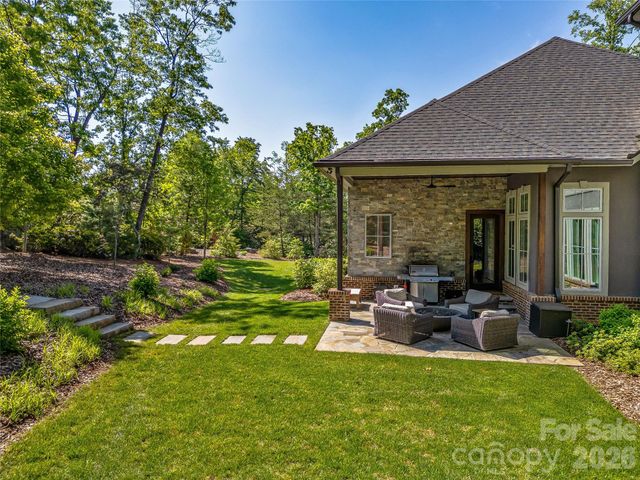 1905 White Tree Trail, Arden, NC 28704