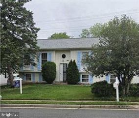1334 SHALLOW FORD RD #1334, Herndon, VA 20170