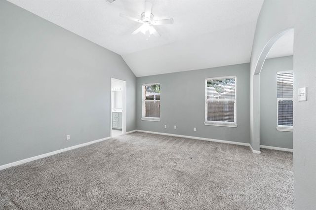 69 Briar Oak Court, Alvin, TX 77511