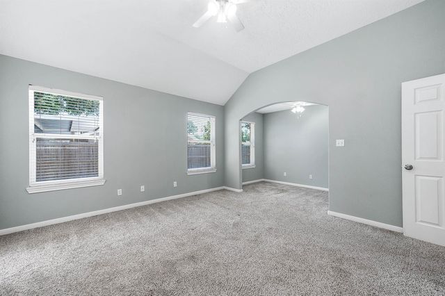 69 Briar Oak Court, Alvin, TX 77511
