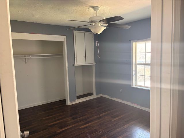 9422 Crestview Drive, Houston, TX 77078