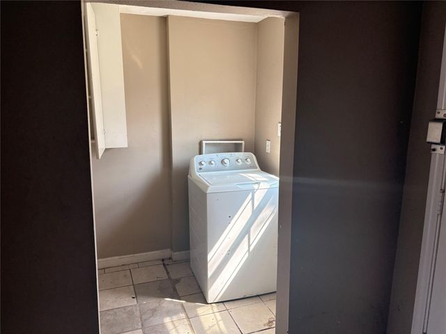 9422 Crestview Drive, Houston, TX 77078