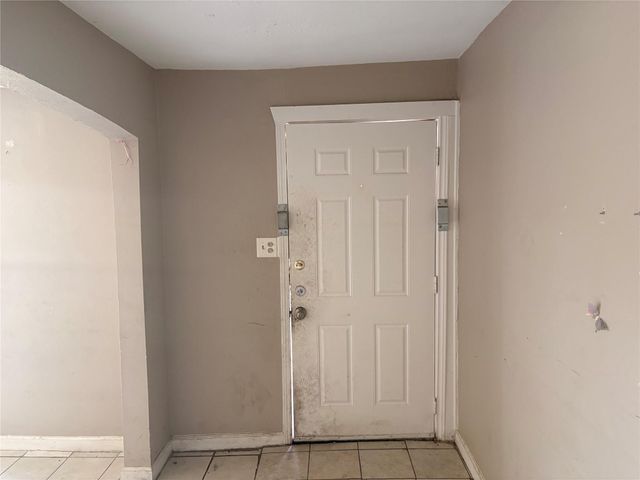 9422 Crestview Drive, Houston, TX 77078