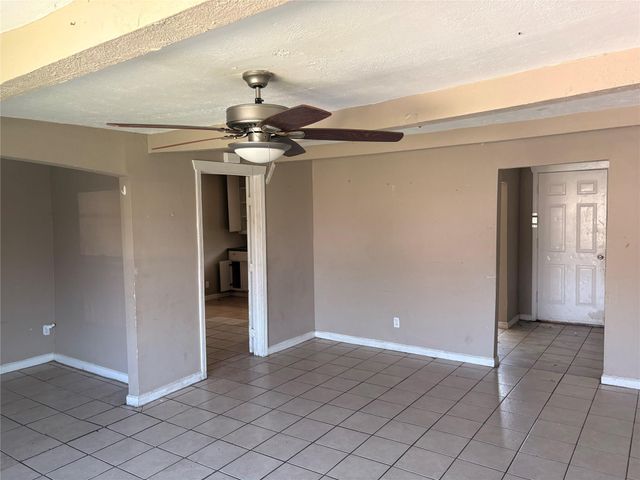 9422 Crestview Drive, Houston, TX 77078