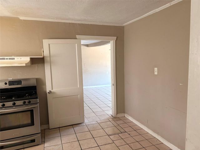 9422 Crestview Drive, Houston, TX 77078