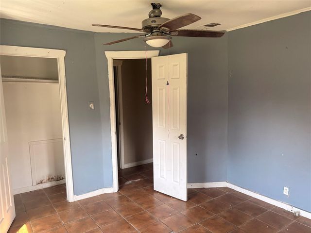 9422 Crestview Drive, Houston, TX 77078