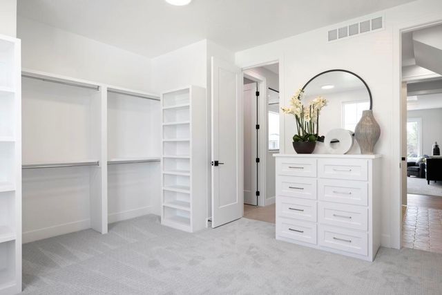 12511 W 184 Terrace, Overland Park, KS 66013