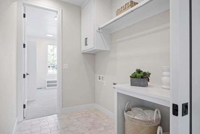 12511 W 184 Terrace, Overland Park, KS 66013