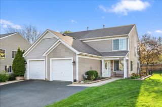 2847 Sorrel Row 1, Lake In The Hills, IL 60156