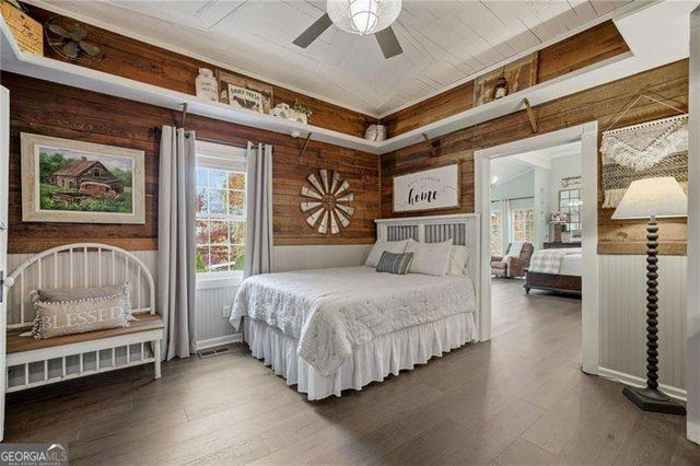 8525 Lanierland Farms Drive, Gainesville, GA 30506