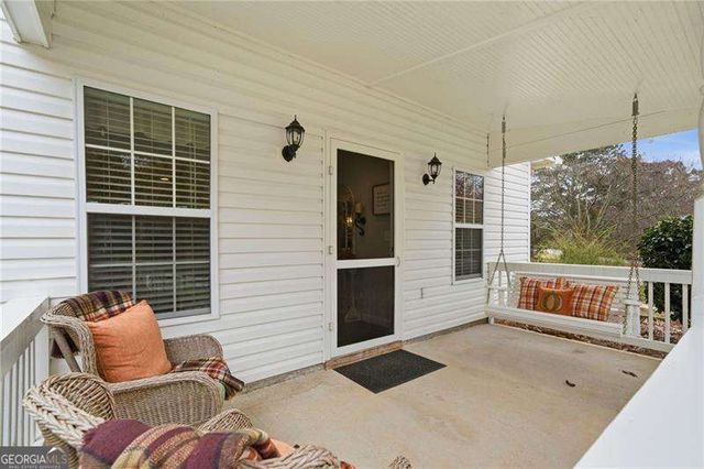 8525 Lanierland Farms Drive, Gainesville, GA 30506