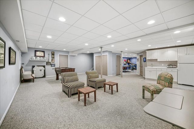 1944 Beverly Lane, Buffalo Grove, IL 60089