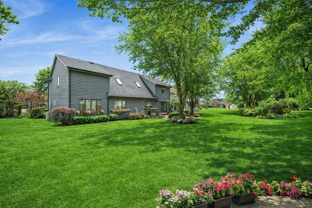 1944 Beverly Lane, Buffalo Grove, IL 60089