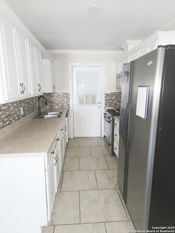 2806 Ferncircle, San Antonio, TX 78224