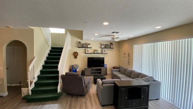 7650 OAK GROVE Circle, Lake Worth, FL 33467