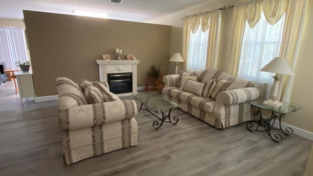 7650 OAK GROVE Circle, Lake Worth, FL 33467